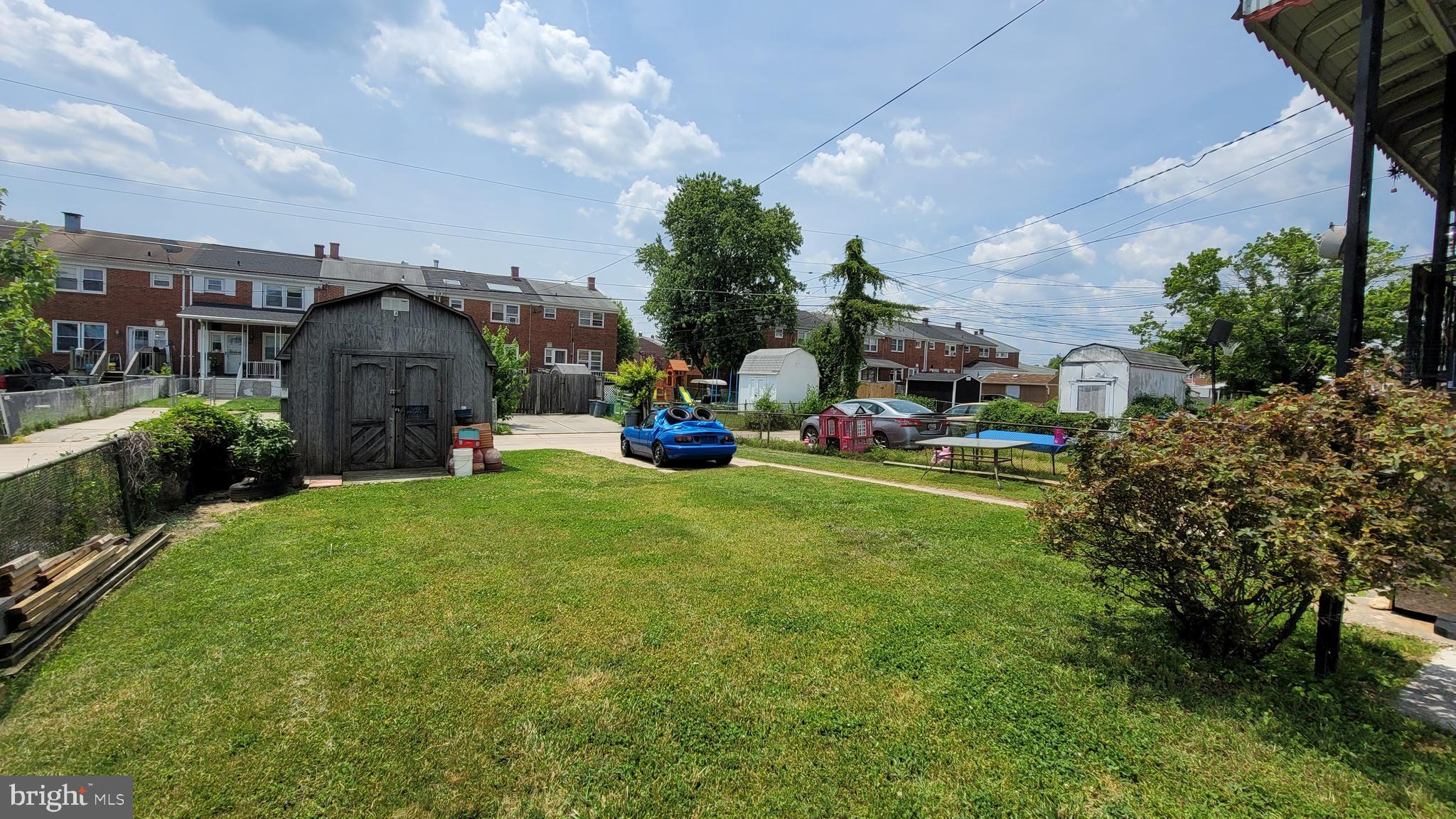 MAPLECREST - Residential