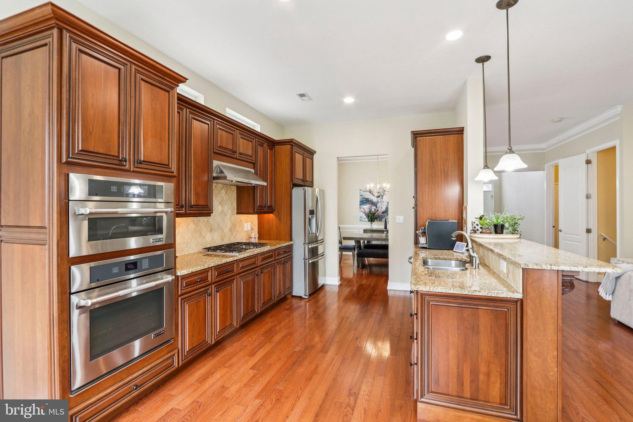 REGENCY AT YARDLEY - Residential