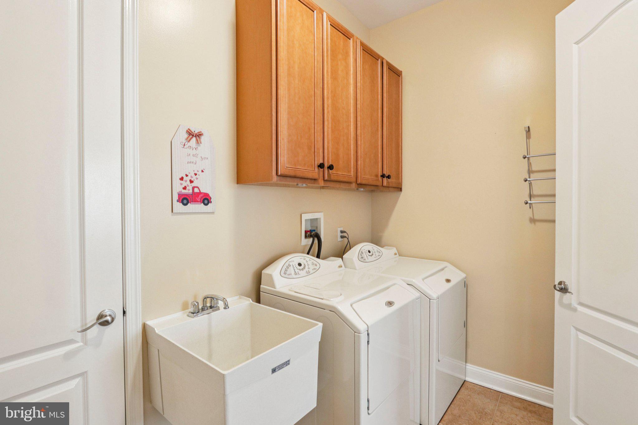 REGENCY AT YARDLEY - Residential