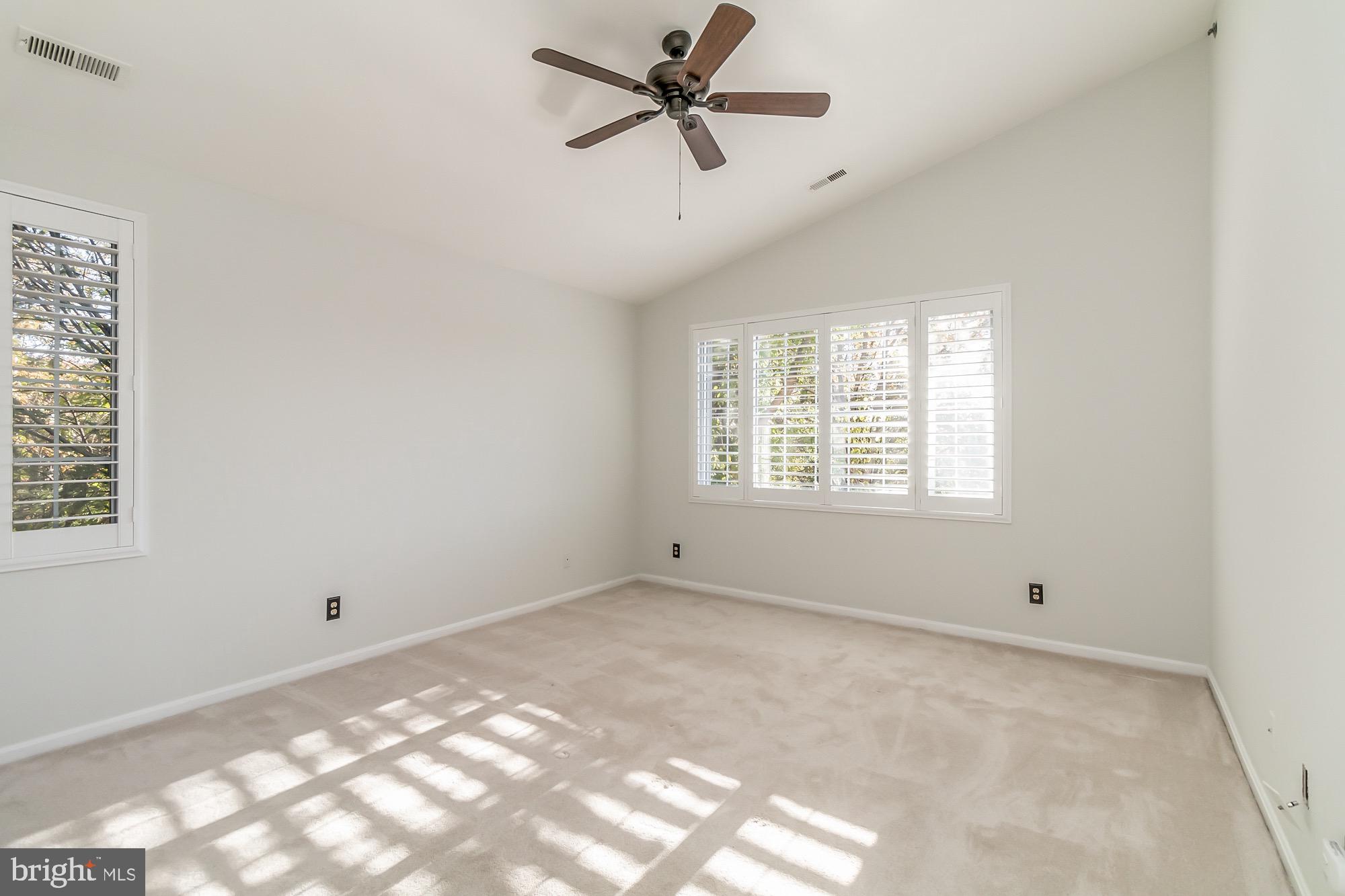 KILCOLMAN GARDEN - Residential Lease