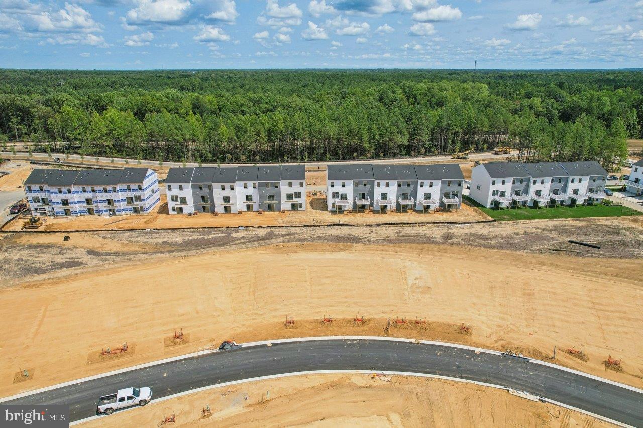 PINEGROVE - Residential