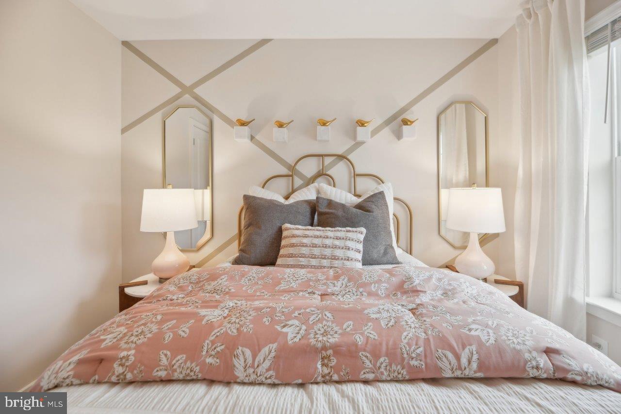 PINEGROVE - Residential