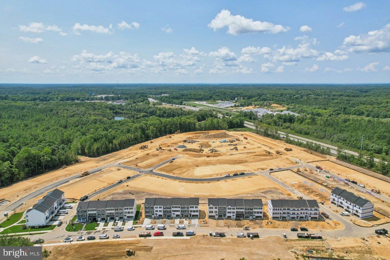 PINEGROVE - Residential