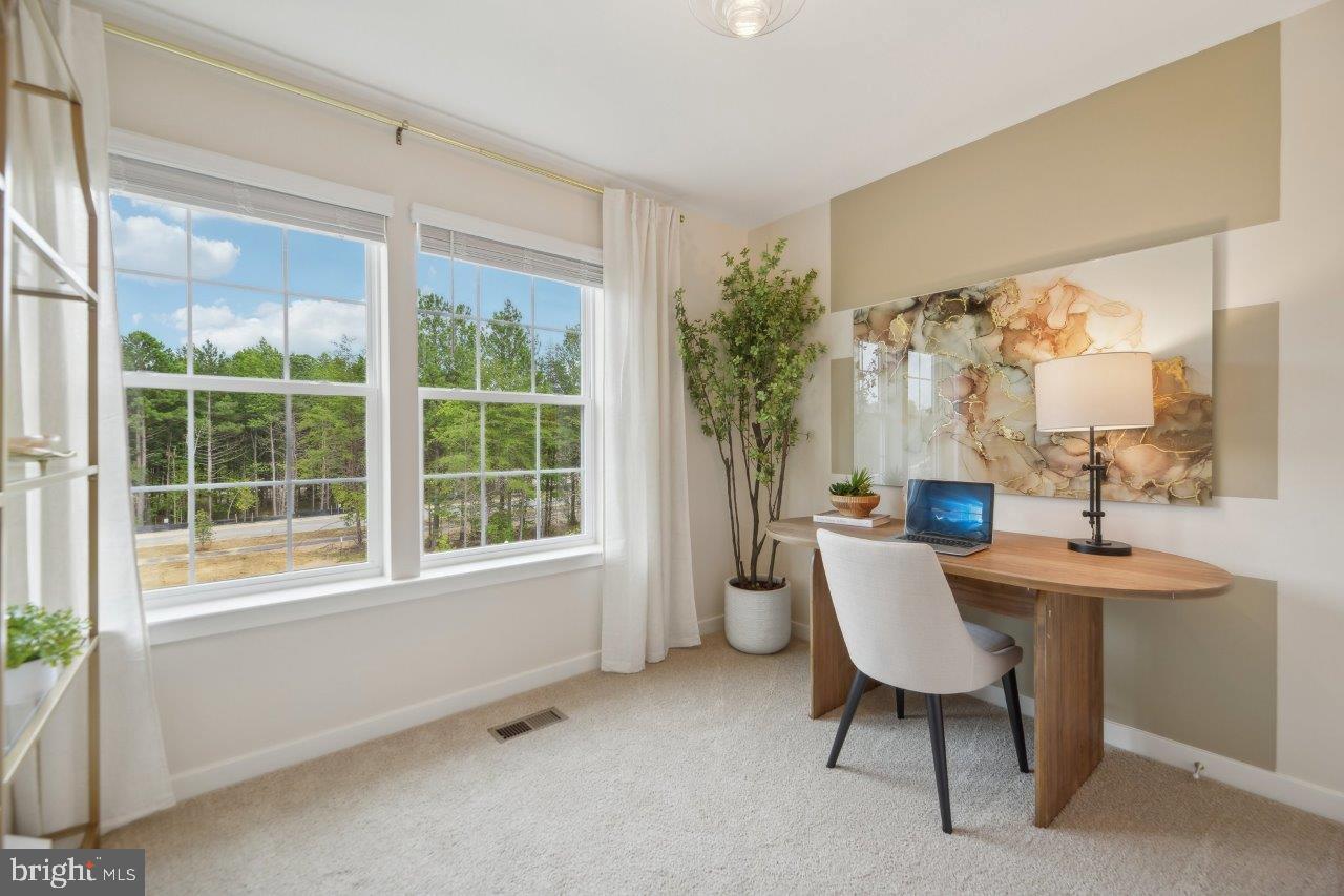 PINEGROVE - Residential