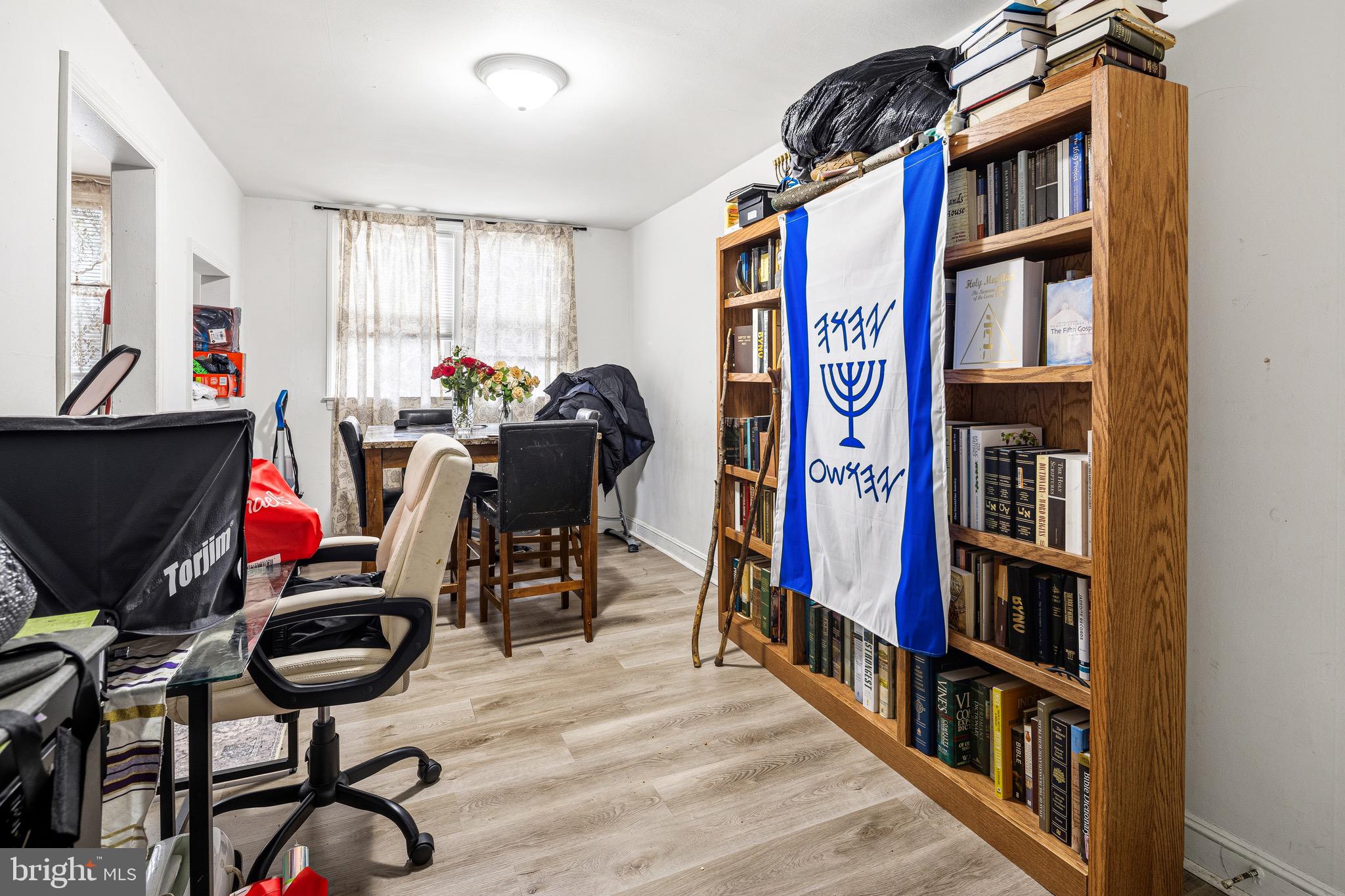 CHESTER CITY - Residential