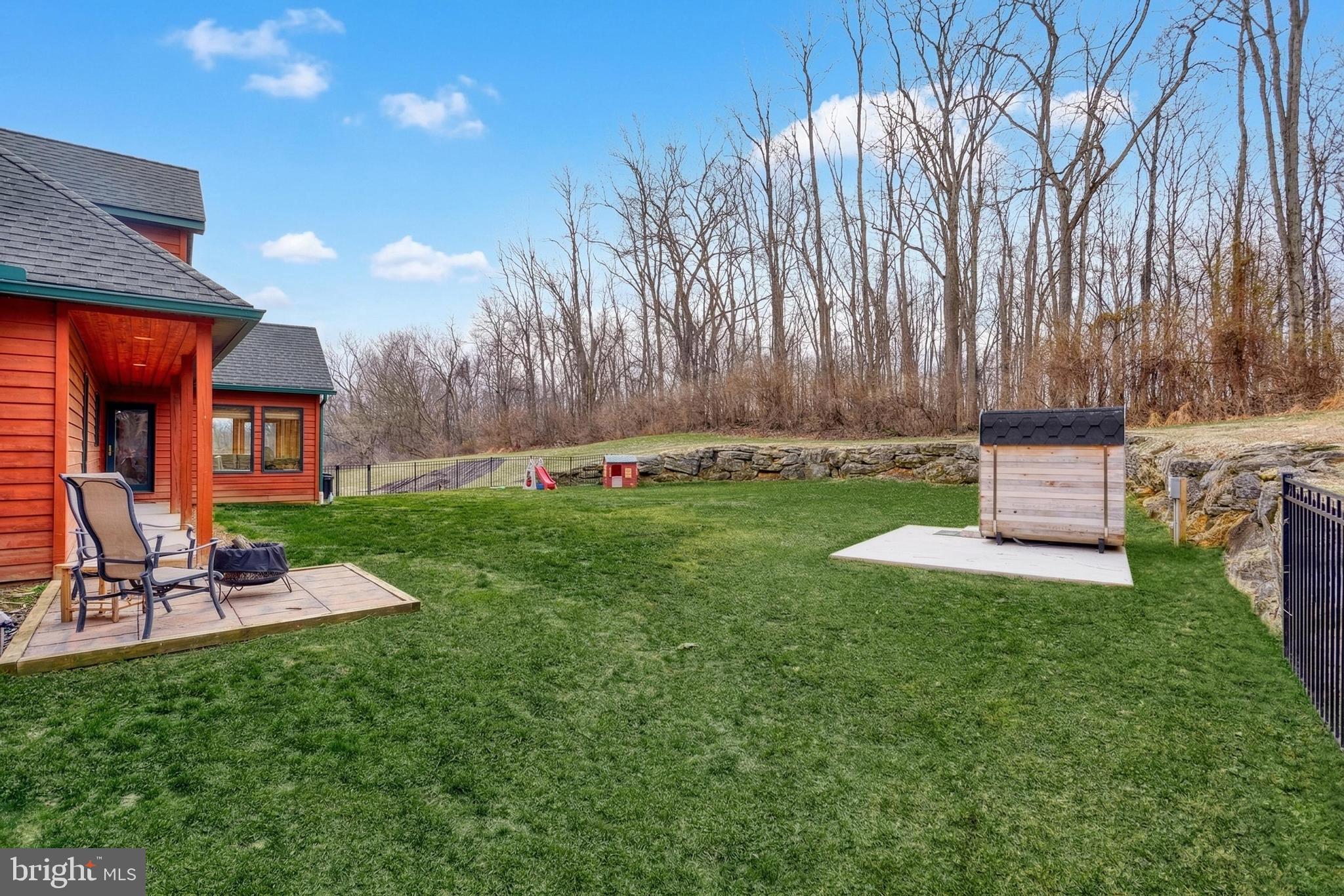 EDGEWOOD ESTATES - Residential