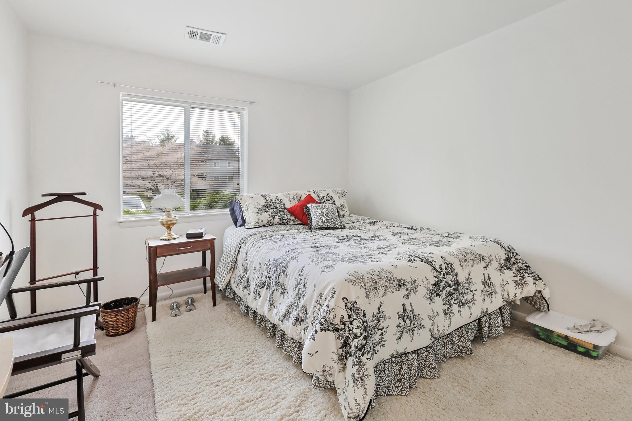 SATYR GREEN - Residential