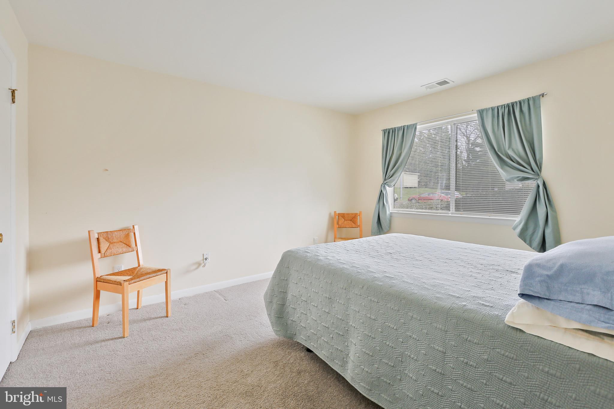 SATYR GREEN - Residential