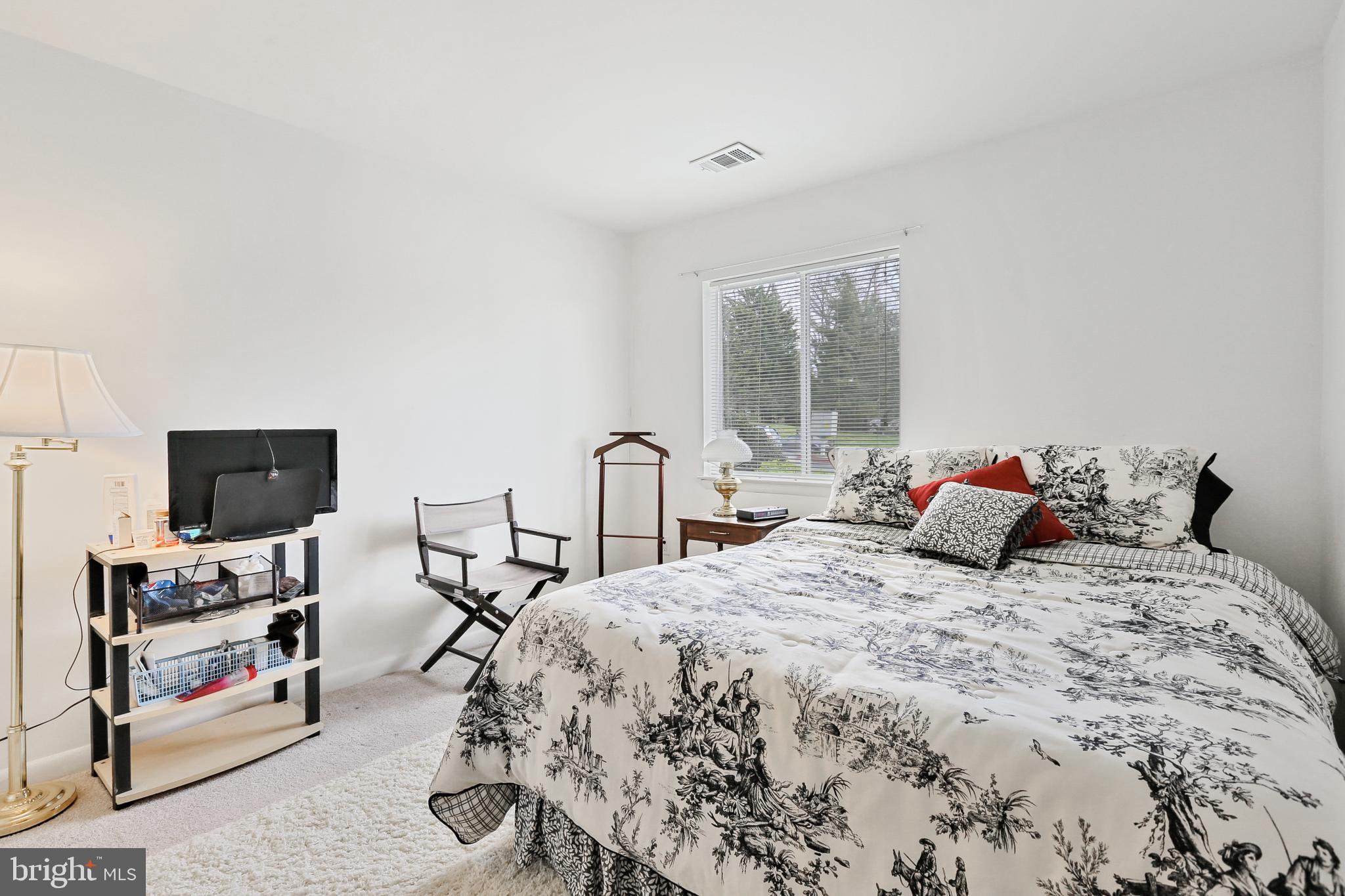 SATYR GREEN - Residential