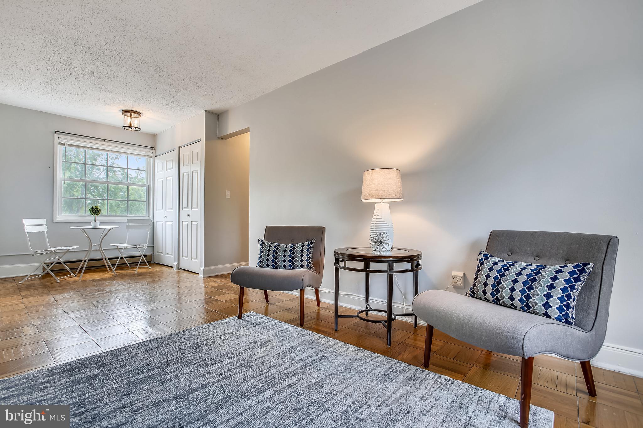 POTOWMACK CROSSING - Residential