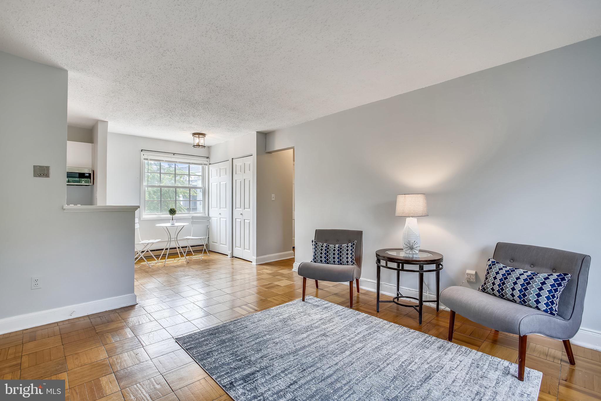 POTOWMACK CROSSING - Residential