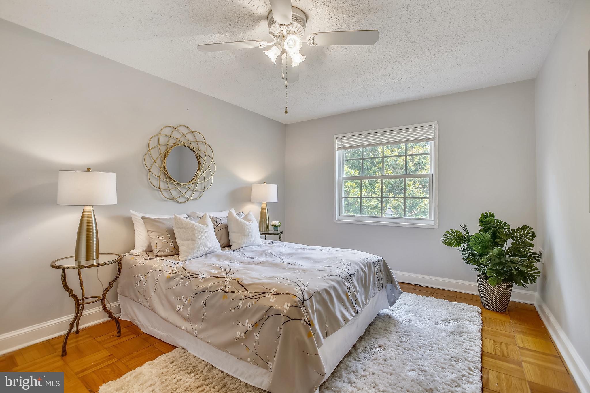 POTOWMACK CROSSING - Residential