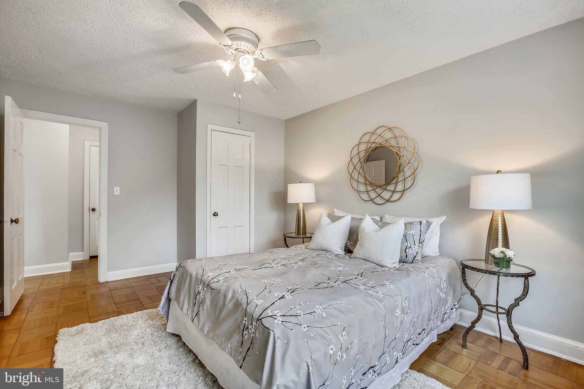 POTOWMACK CROSSING - Residential