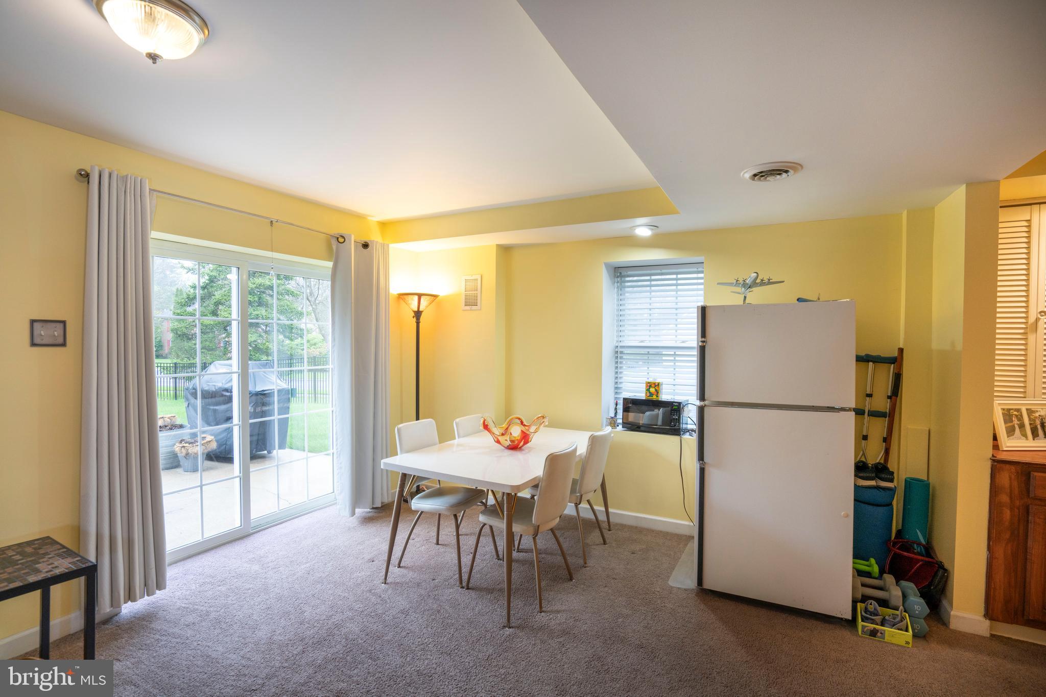 SAYBROOK - Residential
