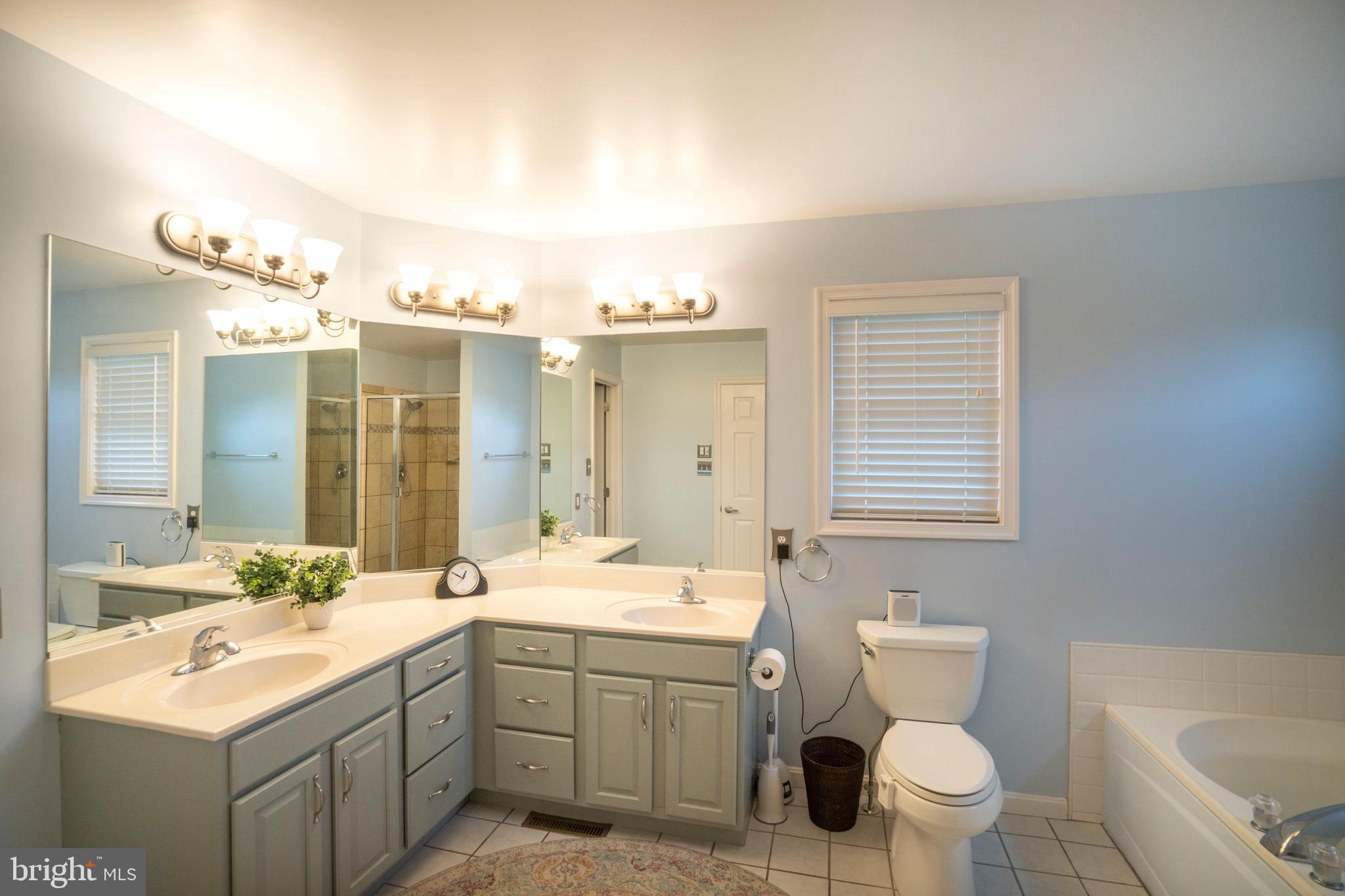 SAYBROOK - Residential