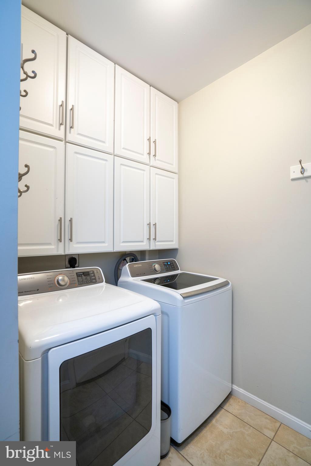 SAYBROOK - Residential
