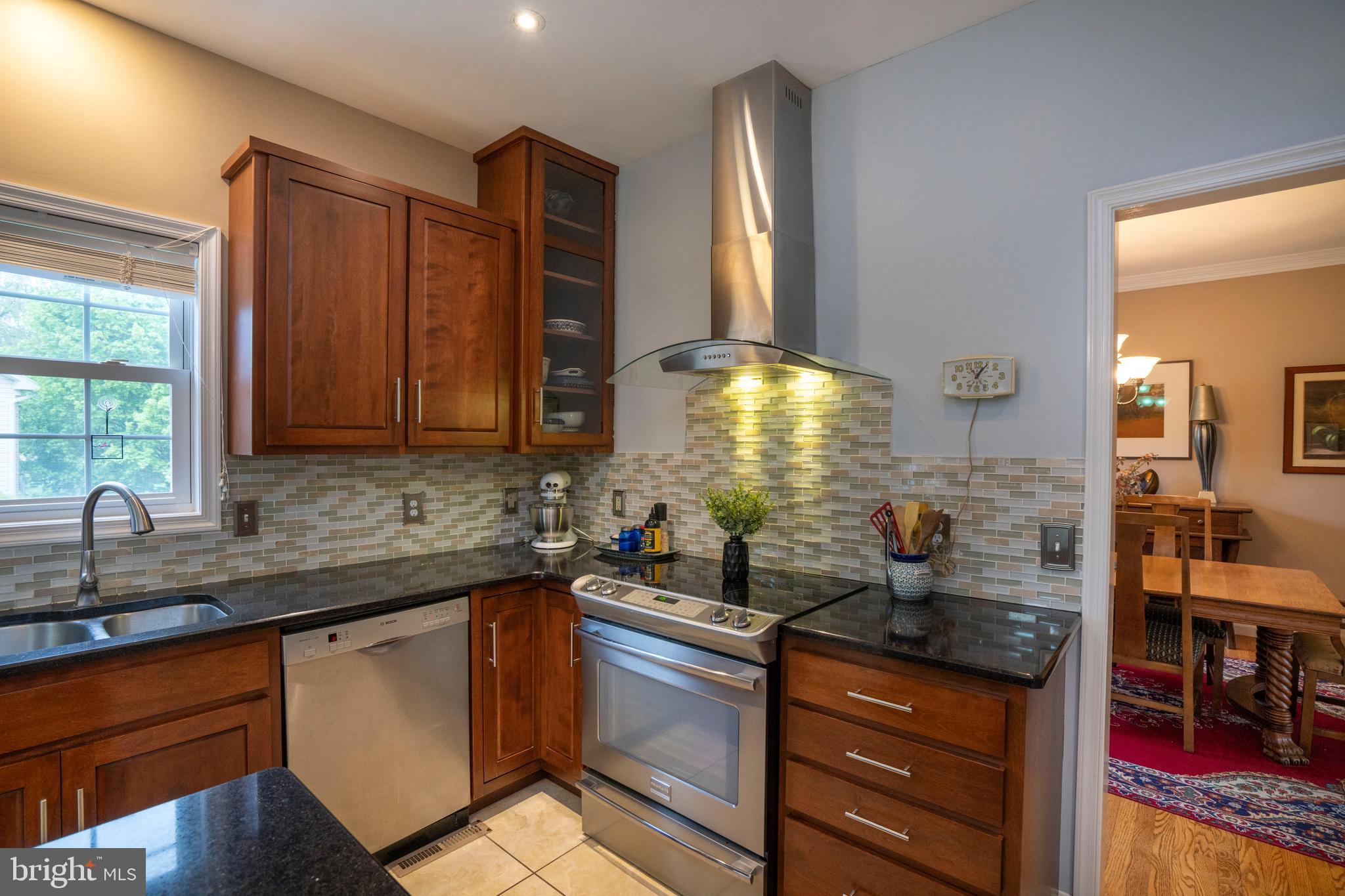 SAYBROOK - Residential
