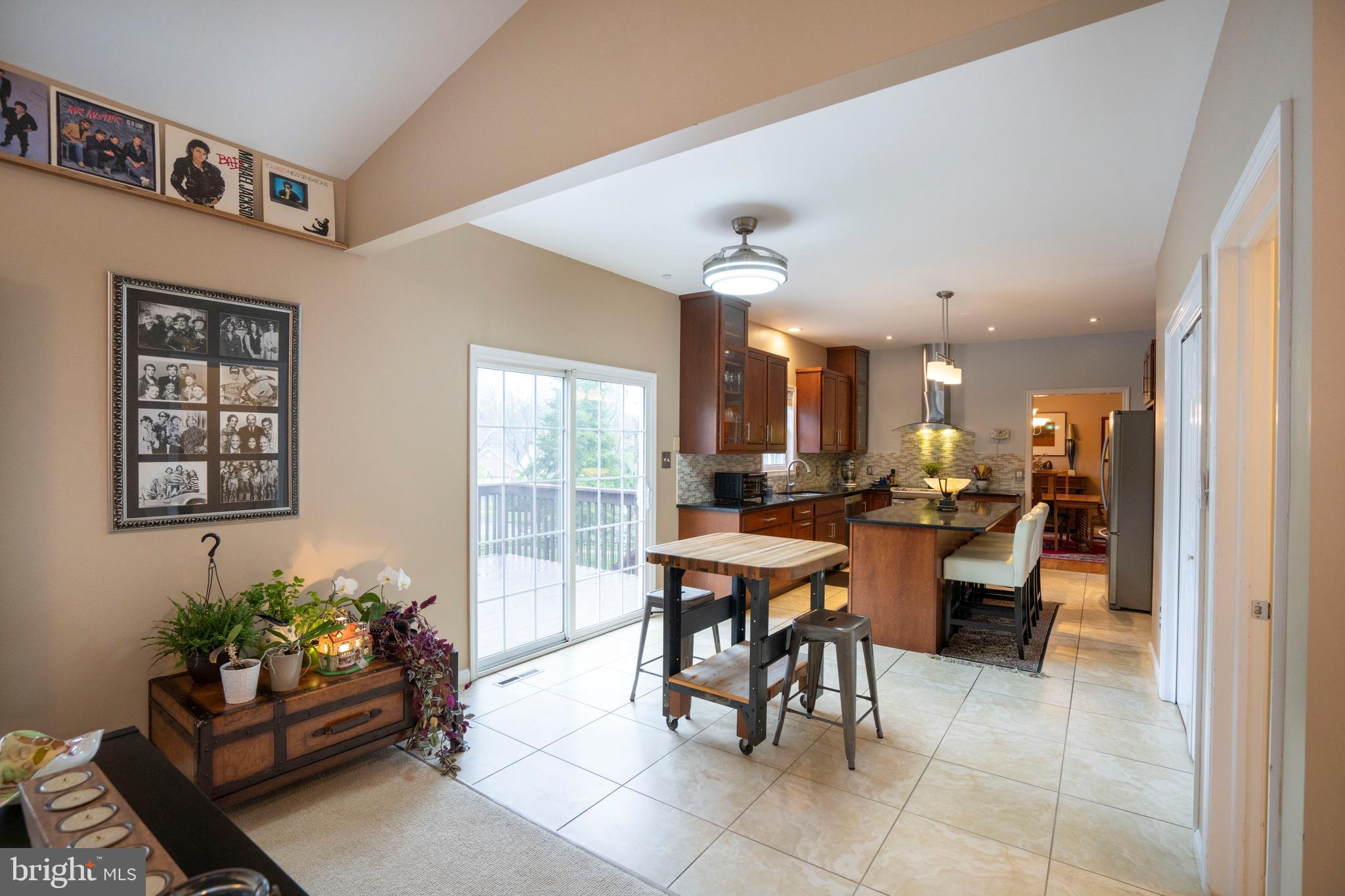 SAYBROOK - Residential