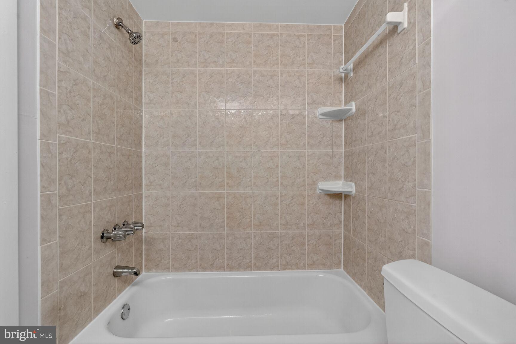 OCCOQUAN RIDGE - Residential