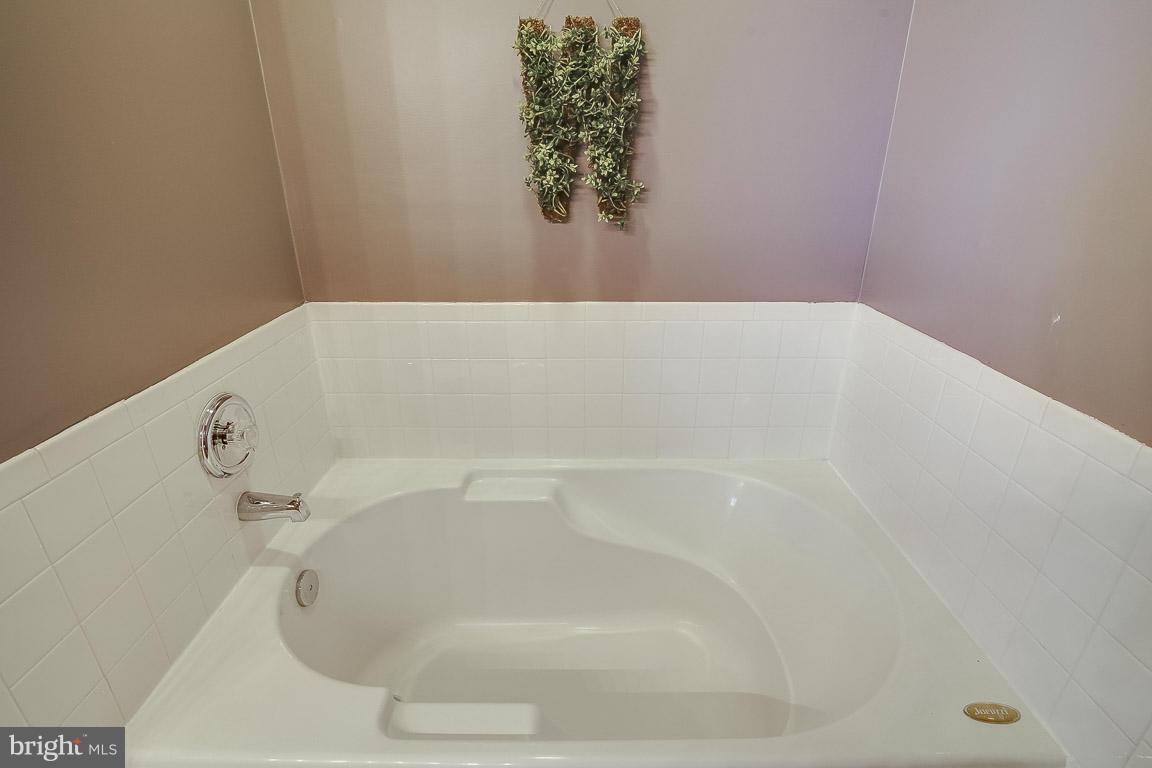 GREENHILL CROSSING - Residential