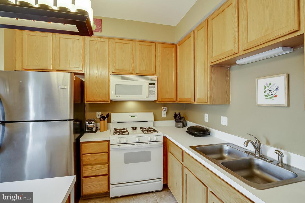 GREENHILL CROSSING - Residential