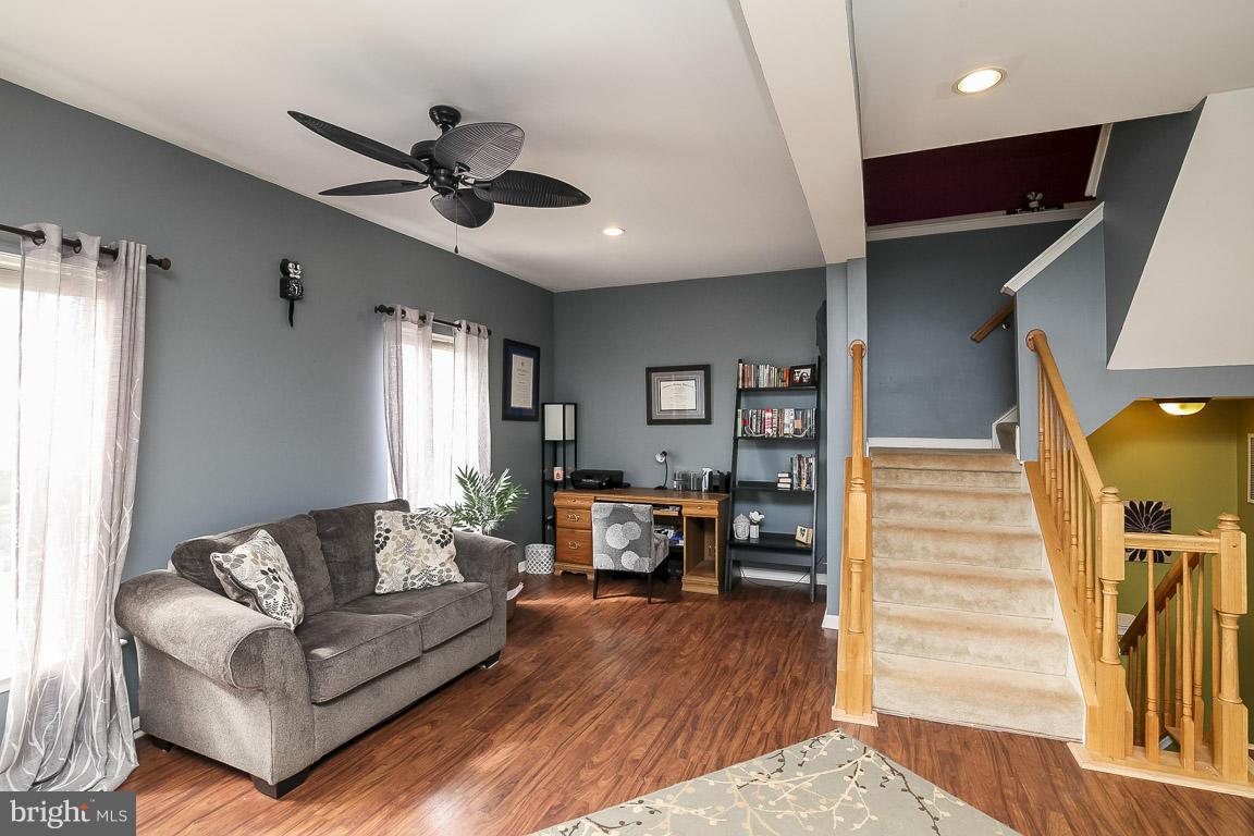 GREENHILL CROSSING - Residential