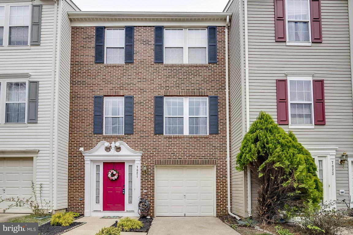 GREENHILL CROSSING - Residential