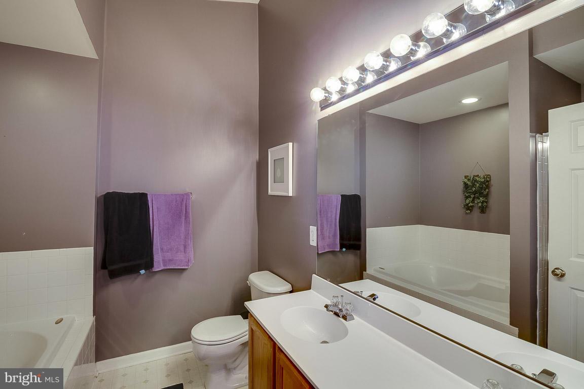 GREENHILL CROSSING - Residential