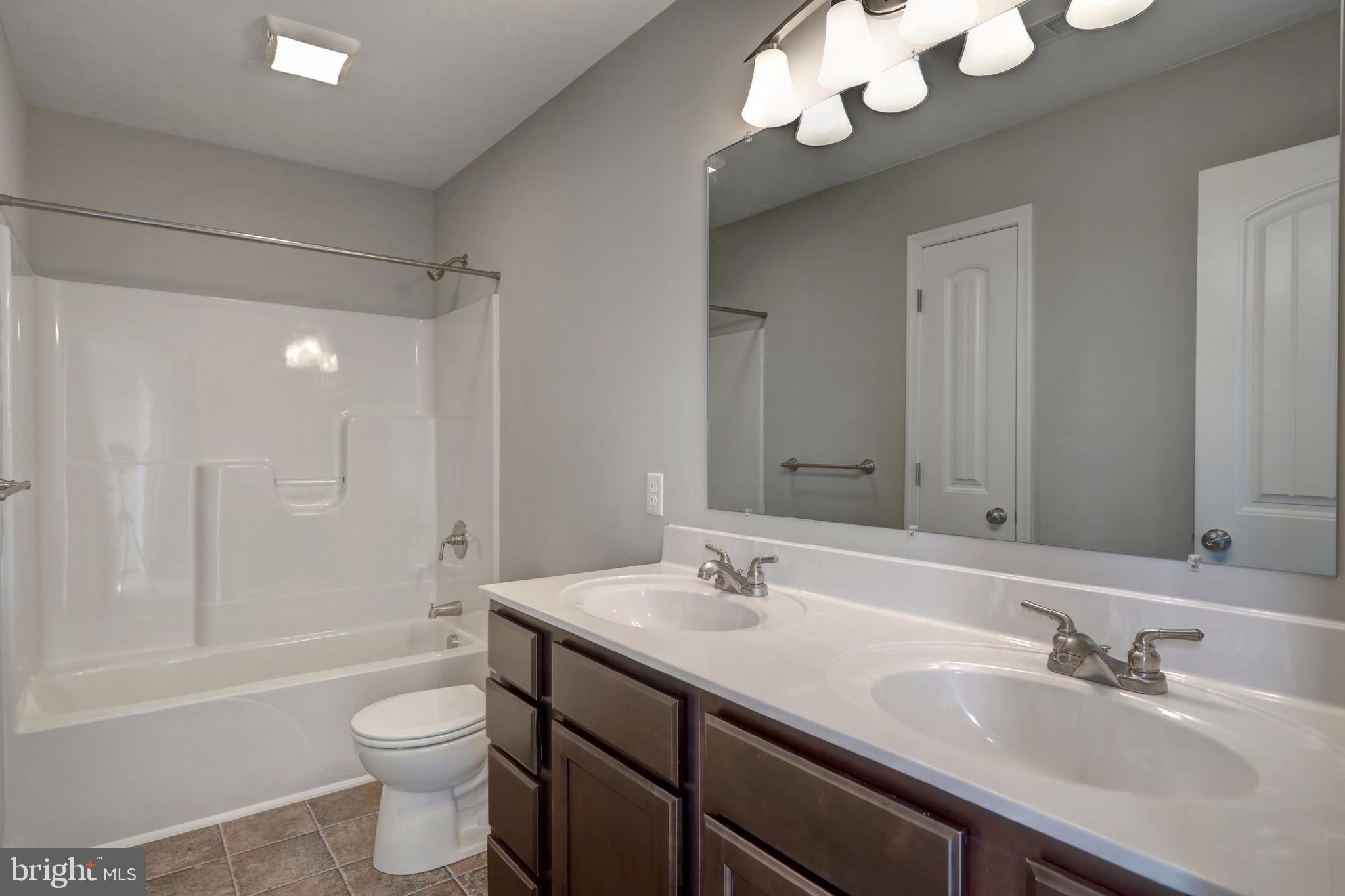 CHAPEL RIDGE - Residential