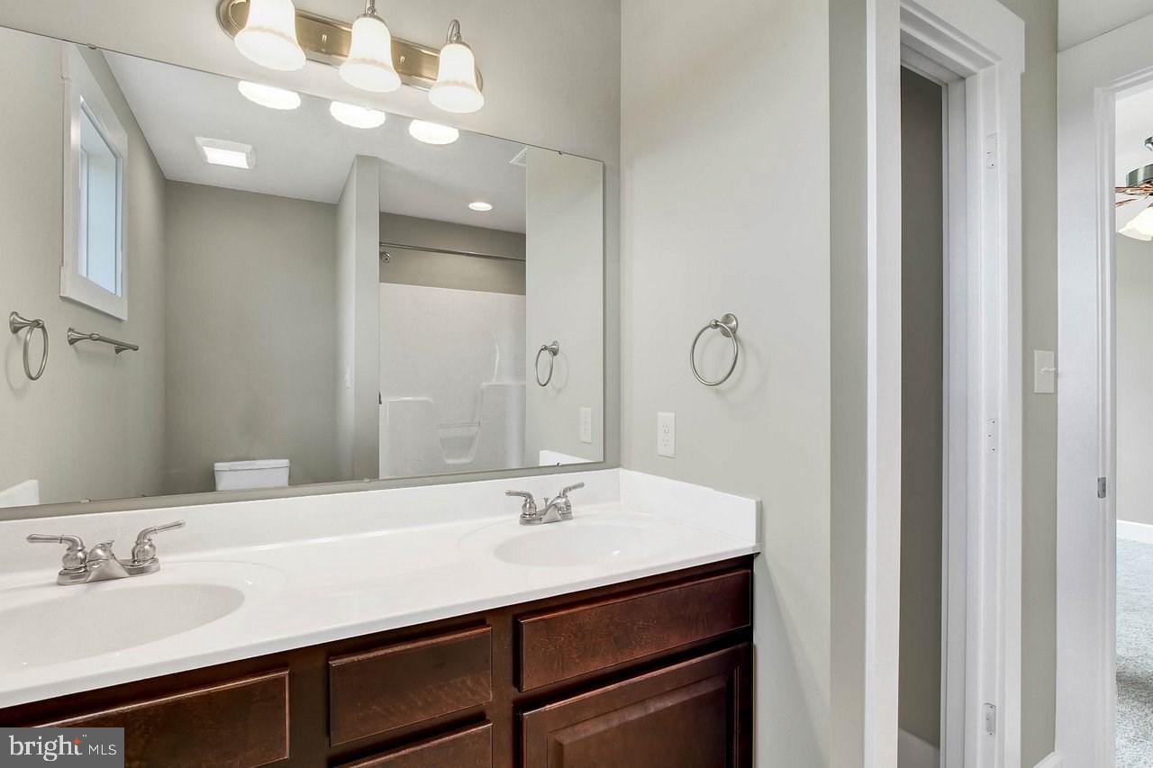 CHAPEL RIDGE - Residential