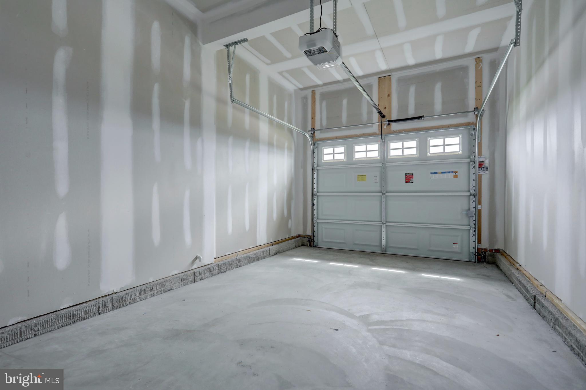 CHAPEL RIDGE - Residential