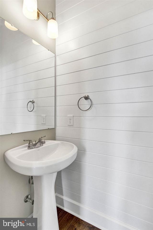 CHAPEL RIDGE - Residential