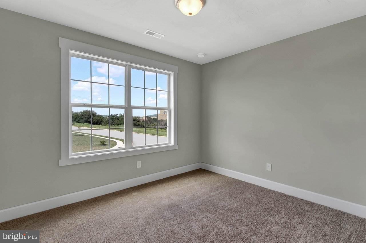 CHAPEL RIDGE - Residential