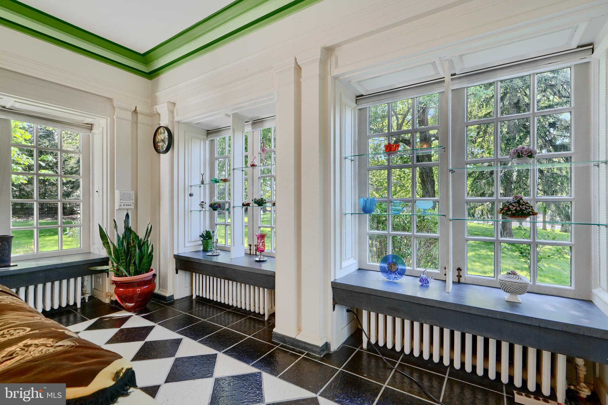 GUILFORD - Residential