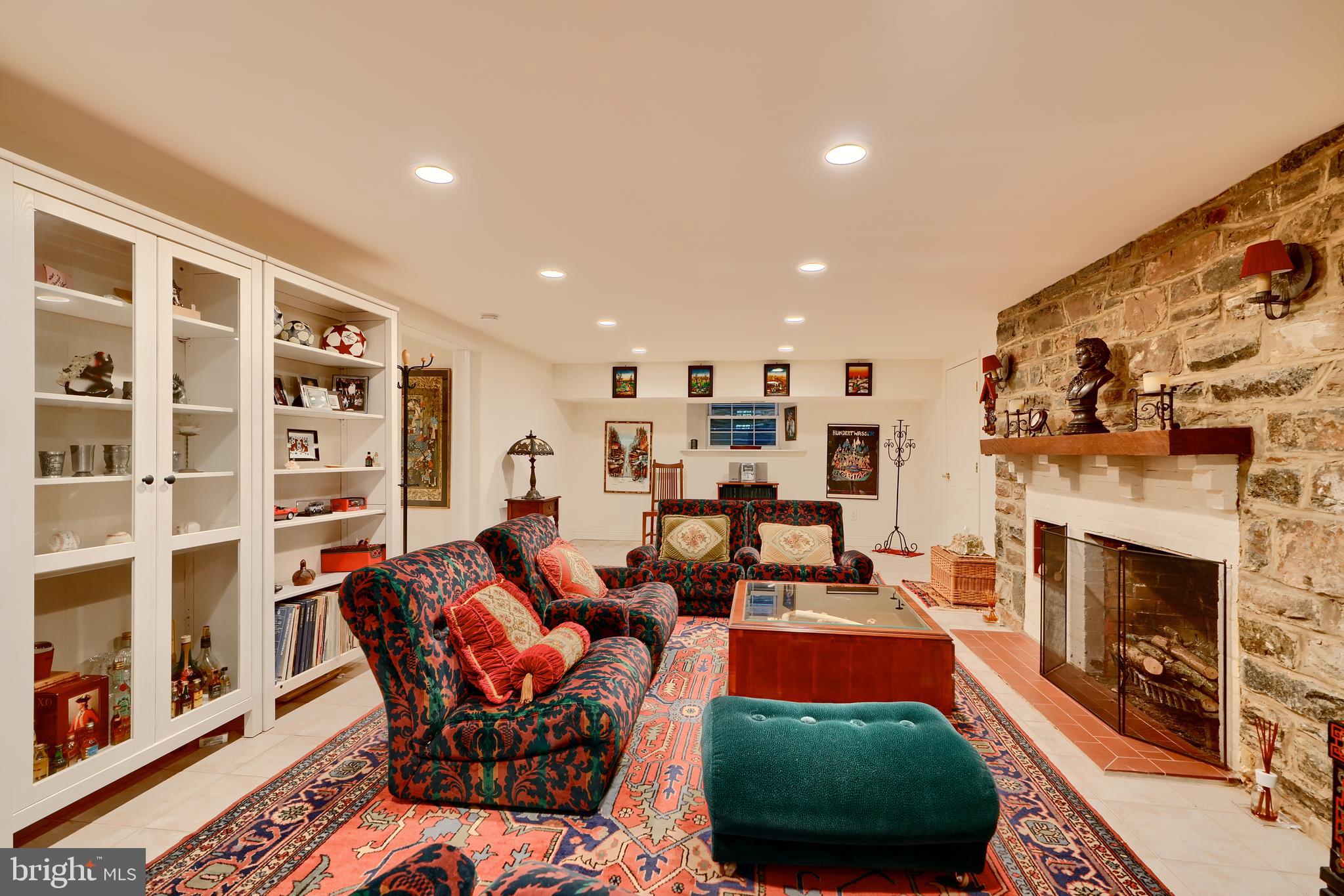 GUILFORD - Residential
