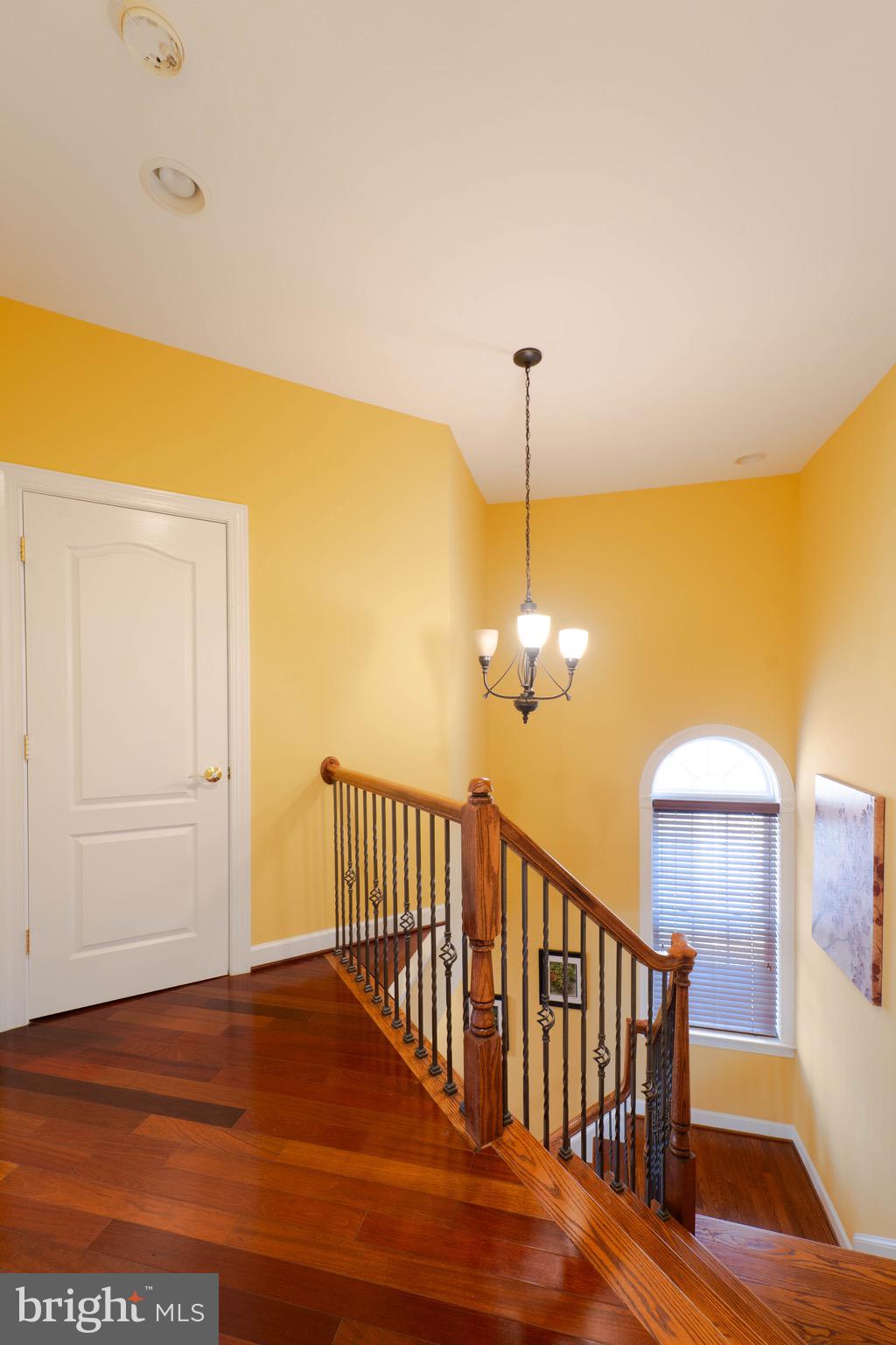 CHARLESTON SQUARE TOWNHM - Residential Lease