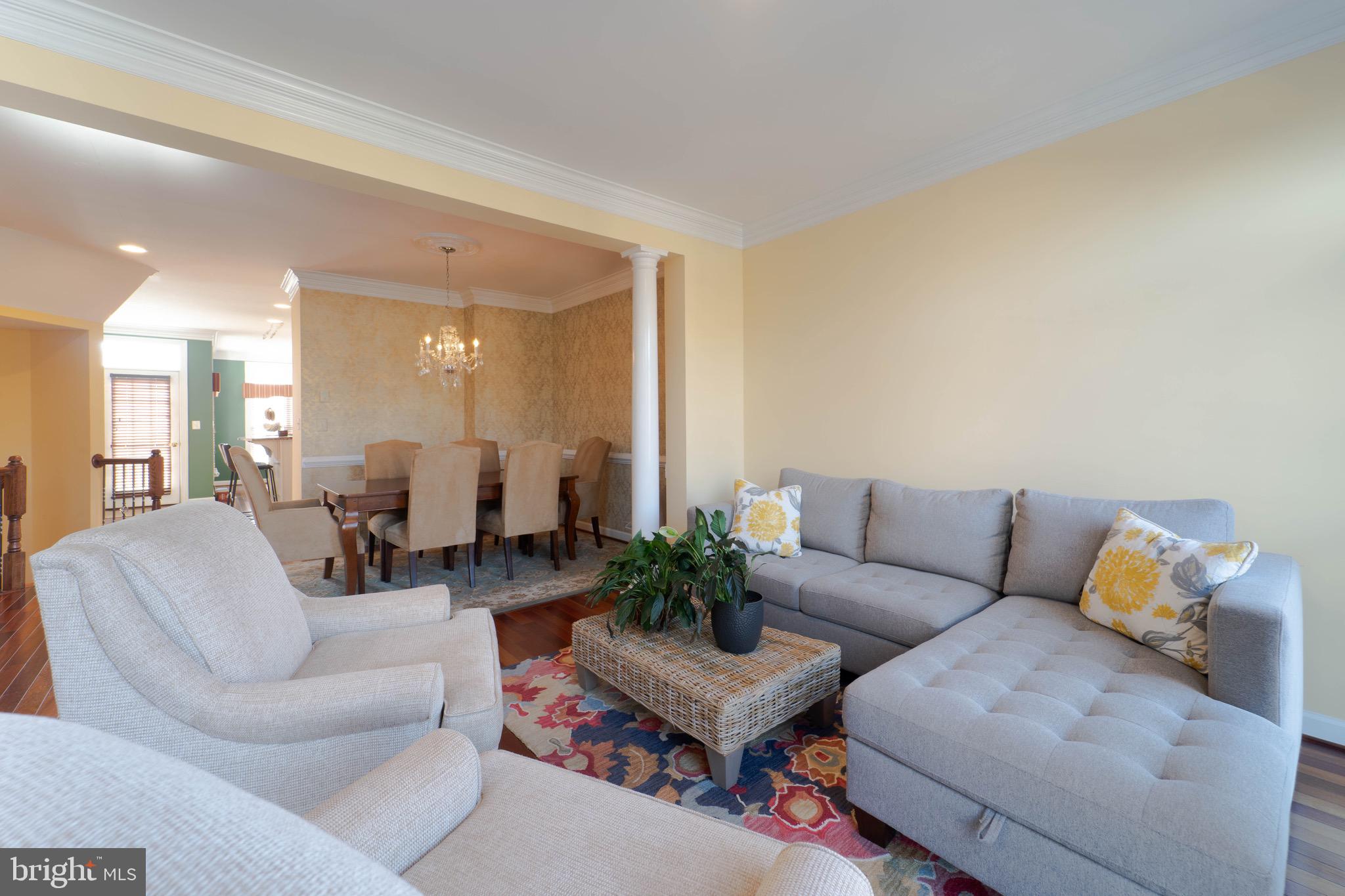 CHARLESTON SQUARE TOWNHM - Residential Lease