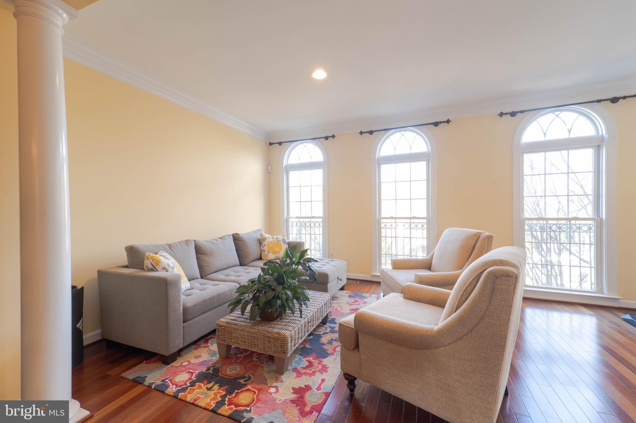 CHARLESTON SQUARE TOWNHM - Residential Lease