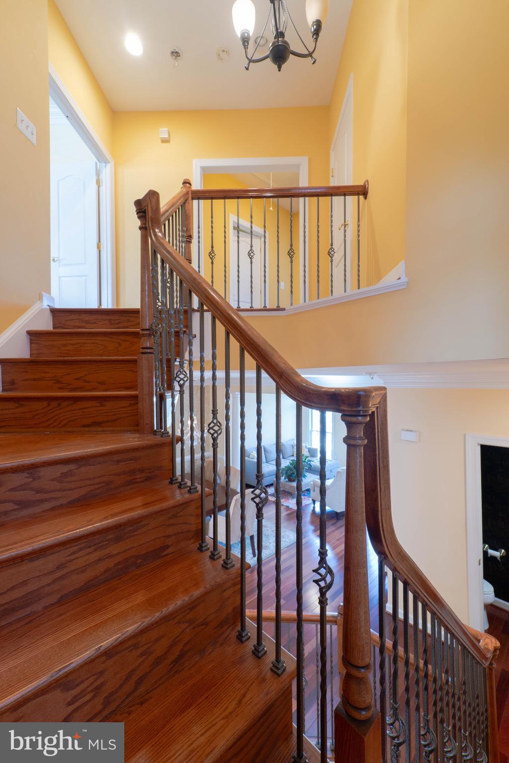 CHARLESTON SQUARE TOWNHM - Residential Lease