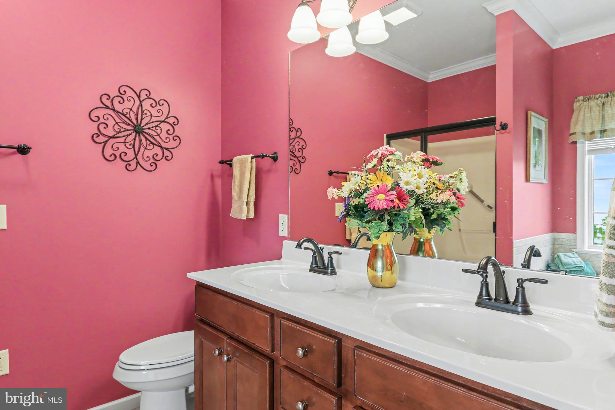 BRIAR LAKE - Residential