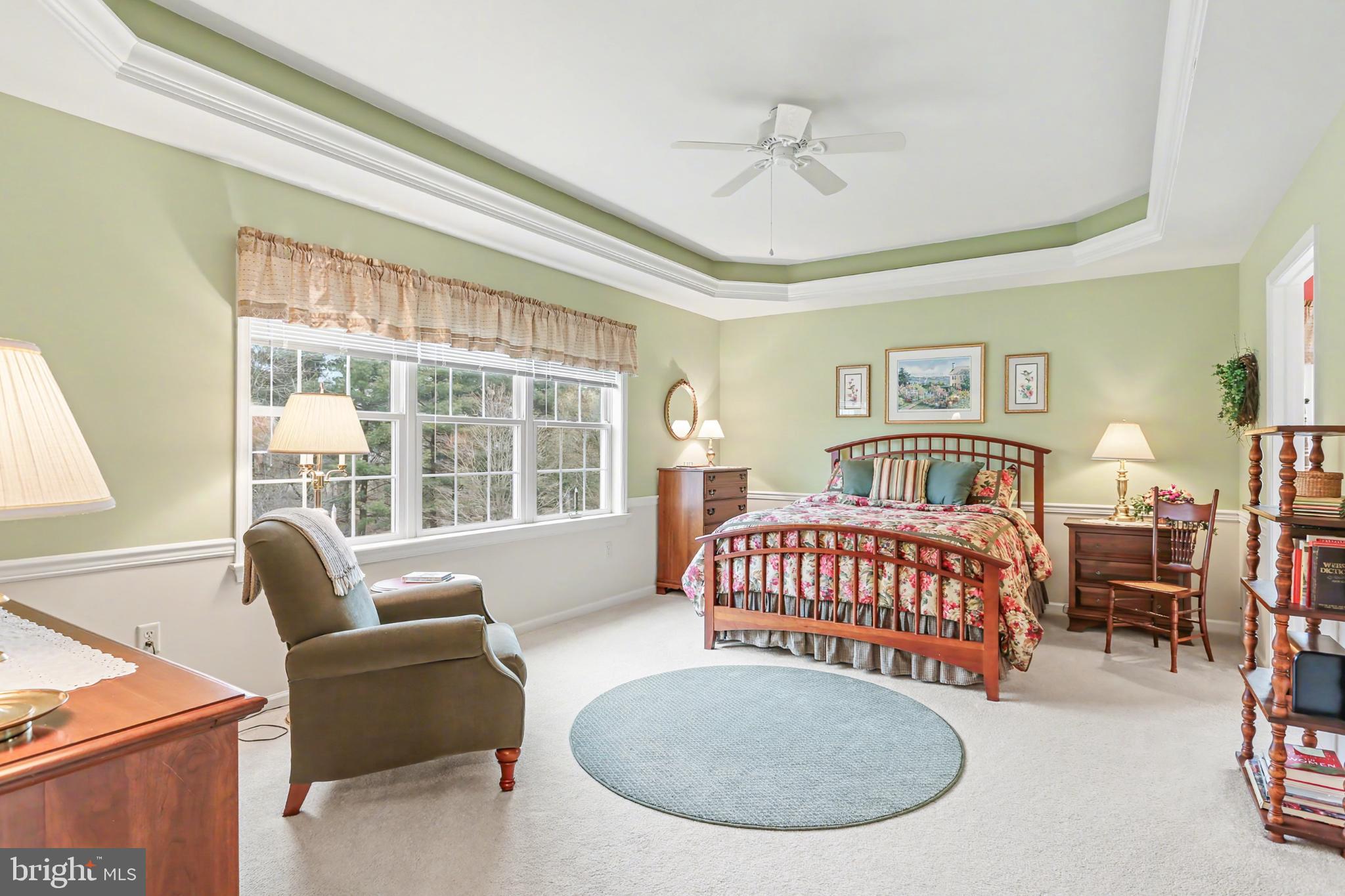 BRIAR LAKE - Residential