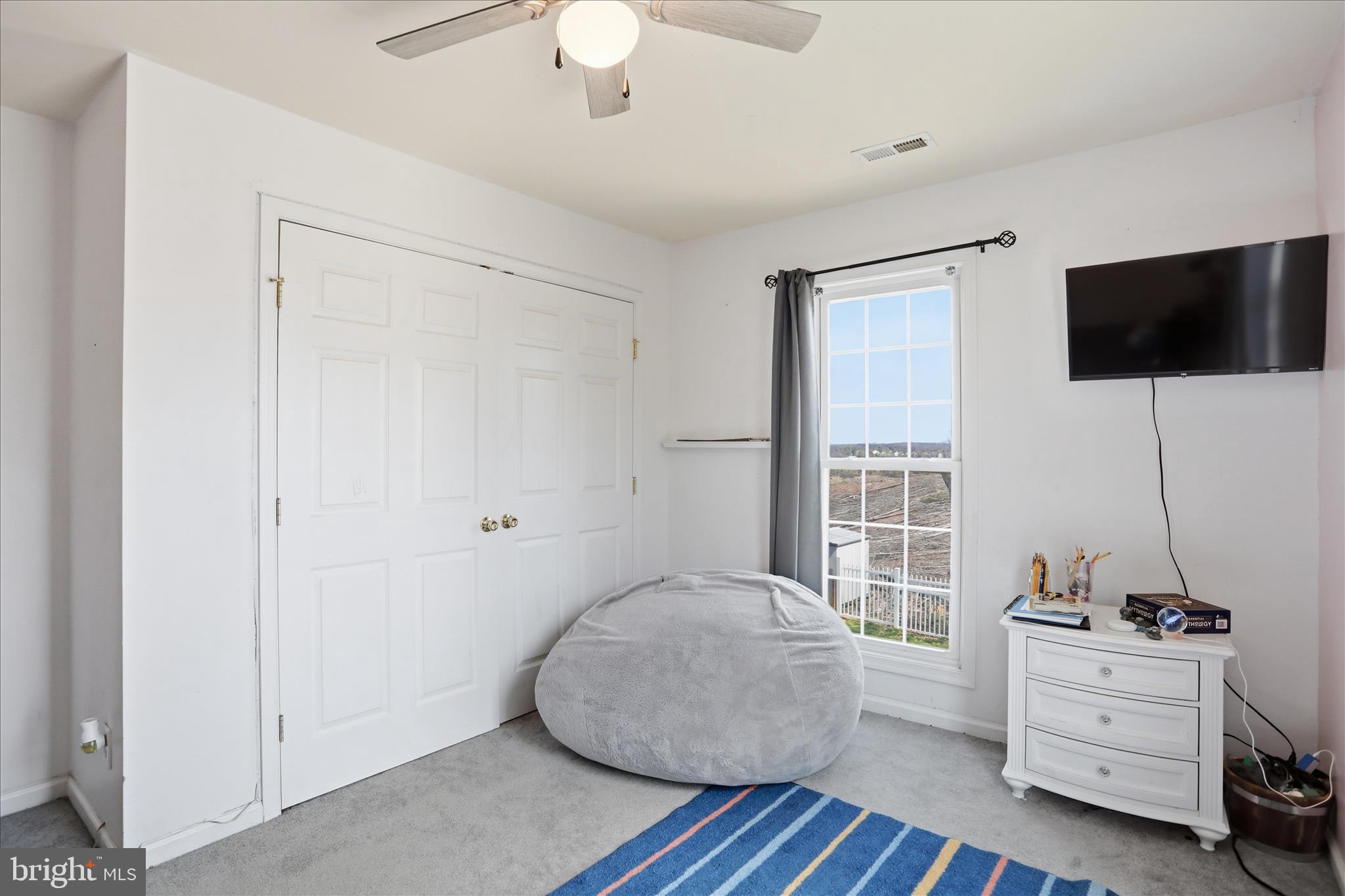 HAPPY CREEK KNOLLS SECTION 1 - Residential