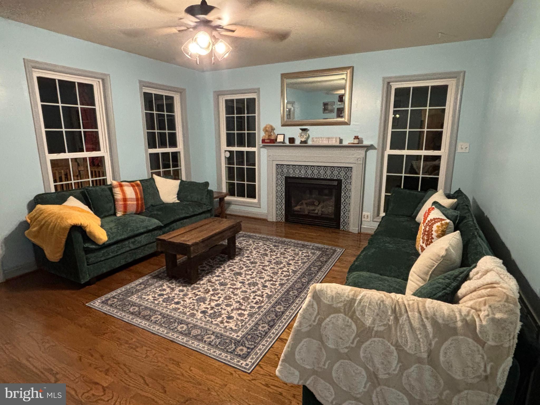 HAPPY CREEK KNOLLS SECTION 1 - Residential