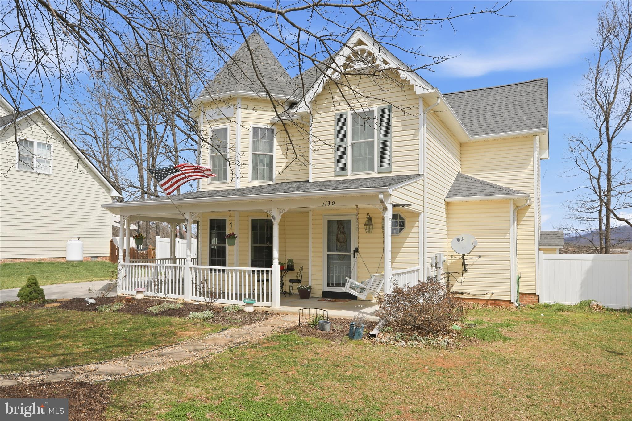 HAPPY CREEK KNOLLS SECTION 1 - Residential