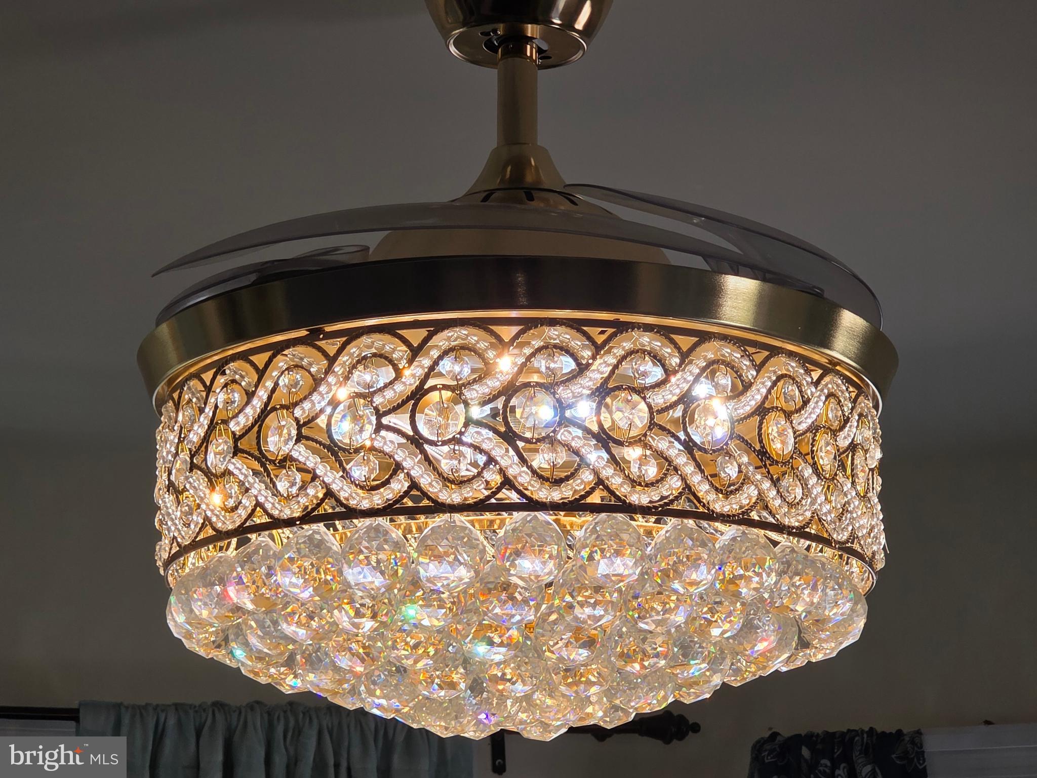 HAPPY CREEK KNOLLS SECTION 1 - Residential