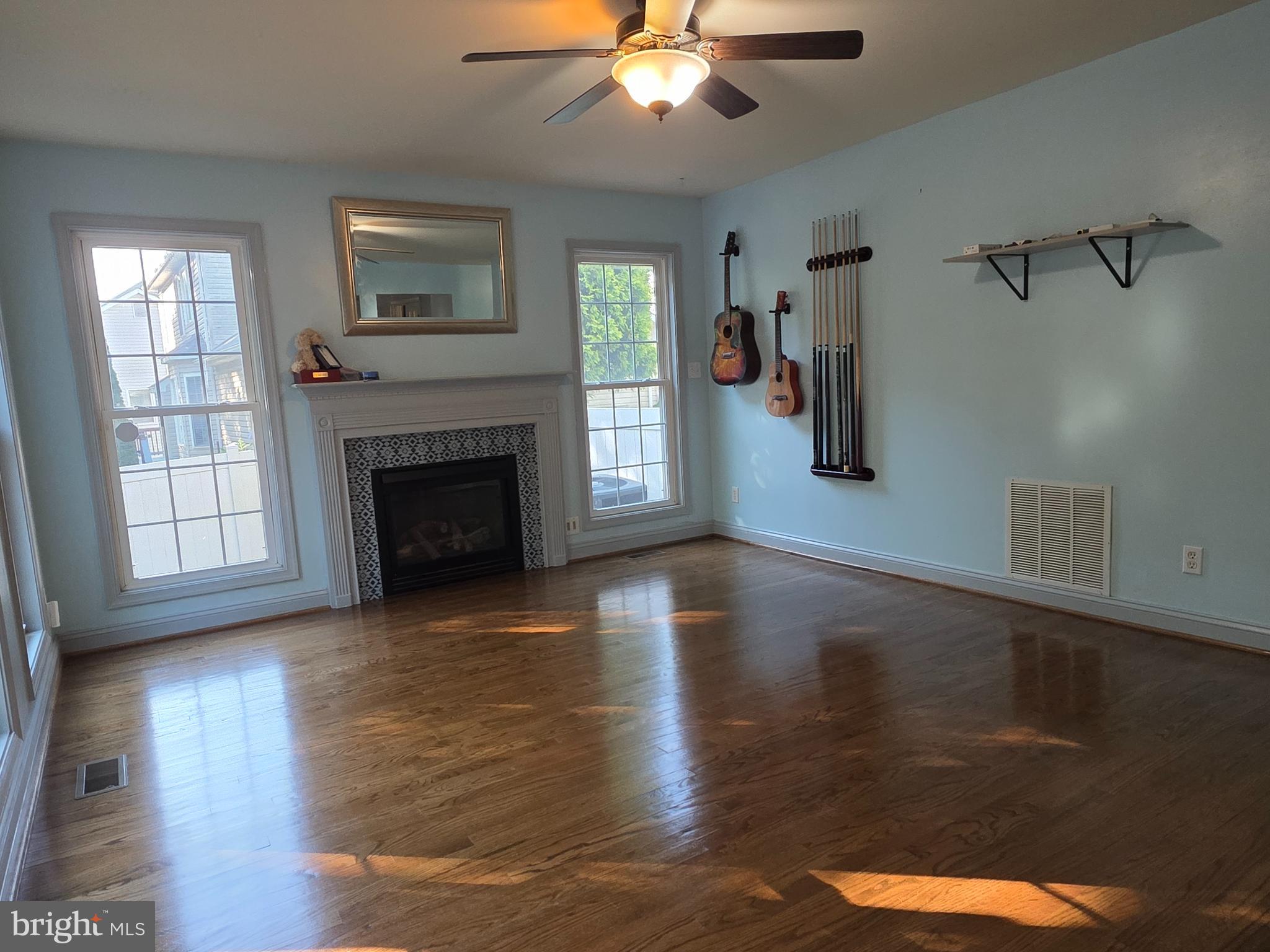 HAPPY CREEK KNOLLS SECTION 1 - Residential