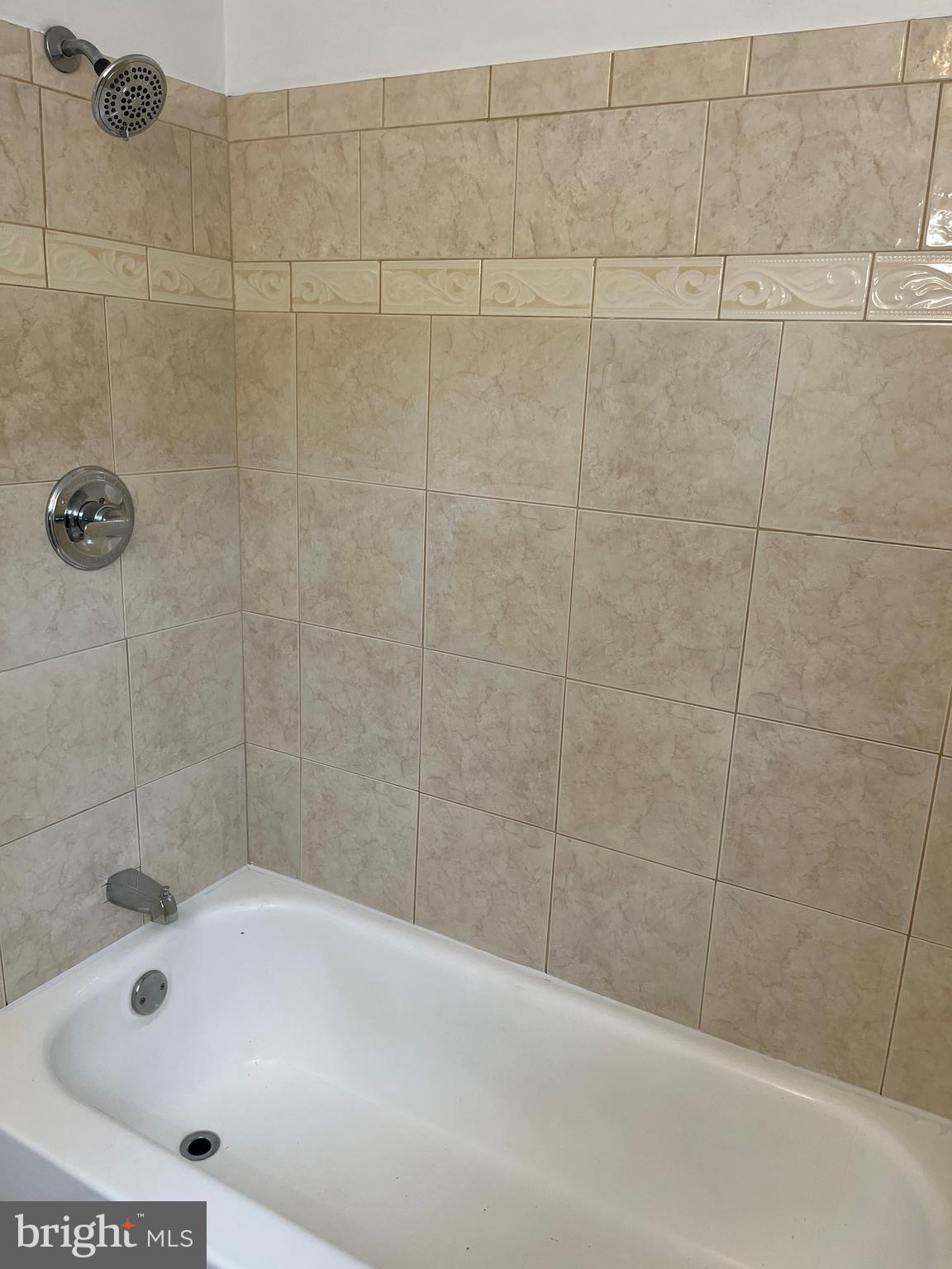 MEADOWBROOK AT BELAIR - Residential Lease