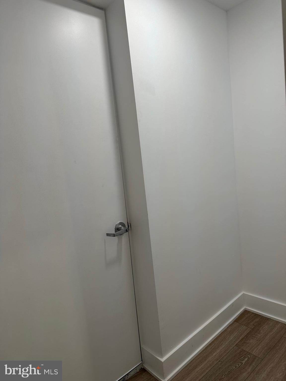 COBBS CREEK - Commercial Lease