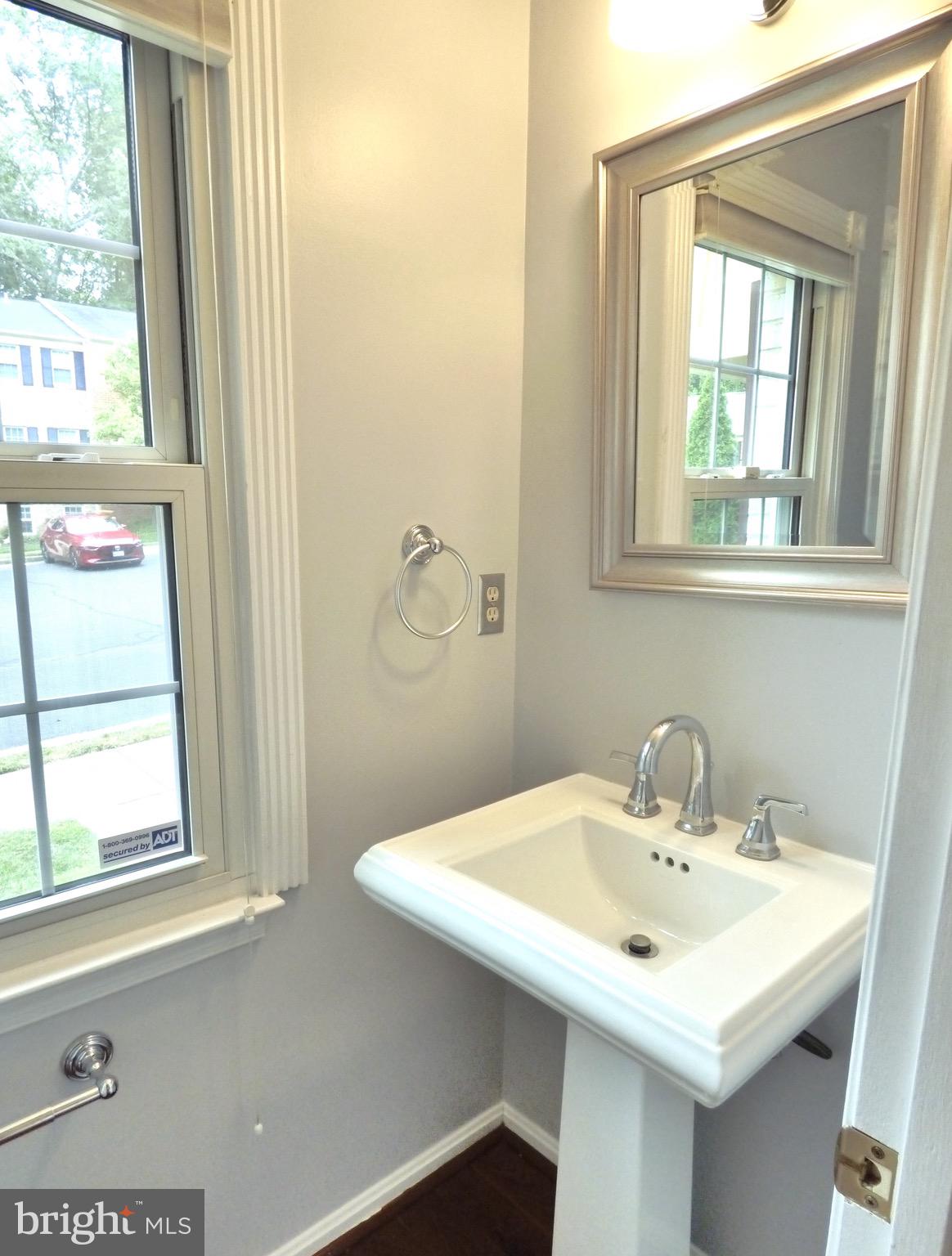 RESTON - Residential Lease