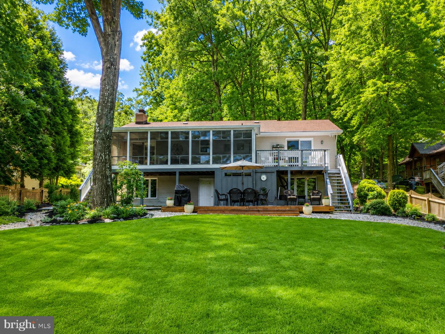 280 LAKE CAROLINE DRIVE